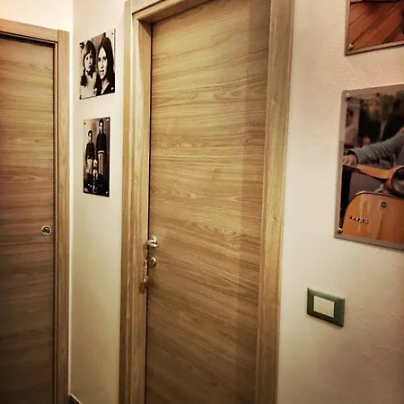 The Hive Stefy's Apartament Iglesias